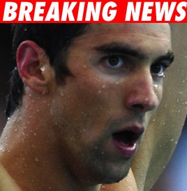 Michael Phelps Involved in Three Car Smash Up