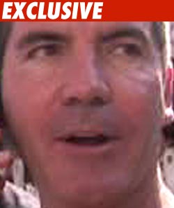 Simon Cowell Settles Lawsuit with Arch Nemesis