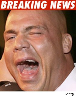 Ex-WWE Star Cleared of Strip Mall Harrassment