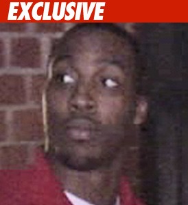 Dwight Howard Blocks Out His Baby Mama