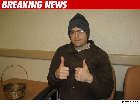 Weezer Singer -- Two Thumbs Up!