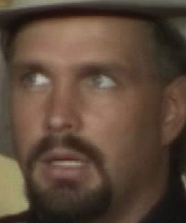 Garth Brooks Sues: Hospital Made $500,000 Error