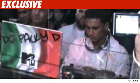 Pauly D's DJ Fee -- Spinning Out of Control