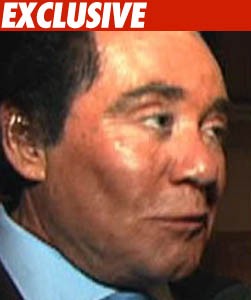 Wayne Newton's Plane -- $700,000 Down the Drain