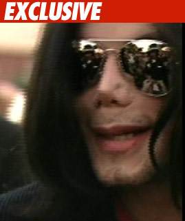 Eyewitness: Dr. Conrad Murray Hid the Propofol