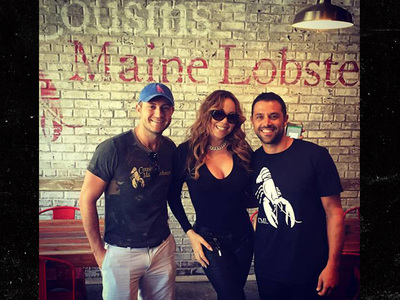 Mariah Carey -- Butter Up the Rolls ... Maybe for My Wedding! (PHOTO)