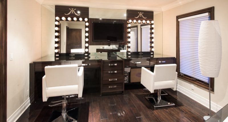 Kim Kardashian S Starter Home With Kris Humphries For Photo Up Next