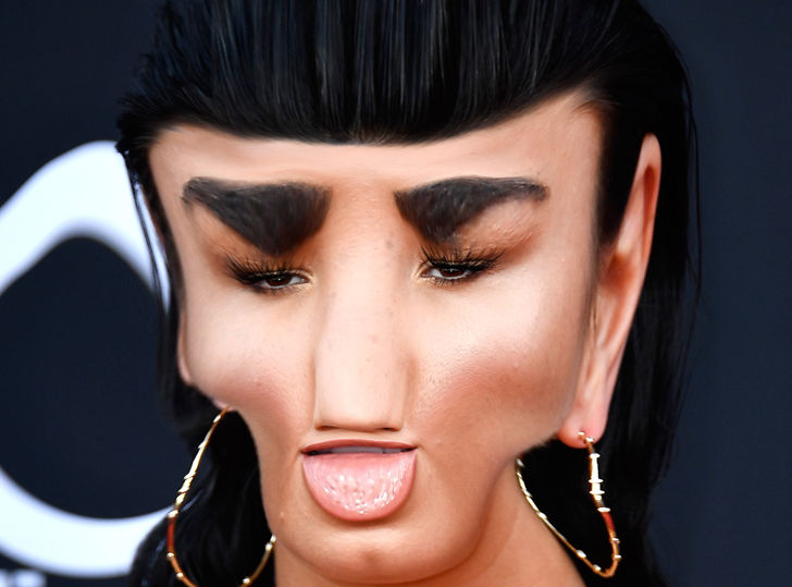 Celebrity Scramble -- Guess Who!