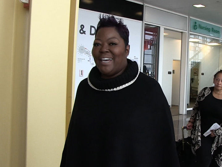 Kevin Durant's Mom Says She Loves LeBron James and Magic Johnson