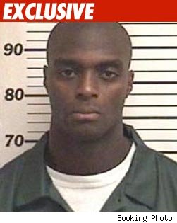 Plaxico Burress Takes All Expenses Paid Trip to Rome