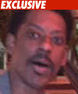 Orlando Jones -- Struck by a Jewel Thief