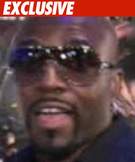 'Blackstreet' Singer Accused of Rock Band Attack
