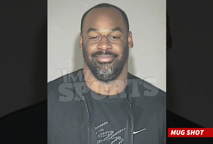 Cause The Ex Nfl Star Has Officially Begun His Jail Sentence In Arizona Stemming From A Dui Arrest Back In June Tmz Sports Has Learned Cause The Ex Nfl Star Has Officially Begun His Jail Sentence In Arizona Stemming From A Dui Arrest Back In June Tmz Sports Has Learned