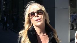 Will Arnett Files for Divorce from Amy Poehler Mally Malls Monkey Sparks Health Dept Investigation at Strip Club