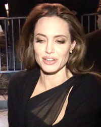 angelina jolie news pictures