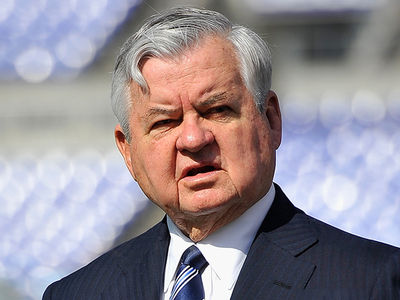 Carolina Panthers Owner Jerry Richardson Selling Team Amid NFL Investigation (UPDATE)