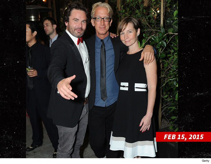 She andy dick grabs pamela anderson map right here