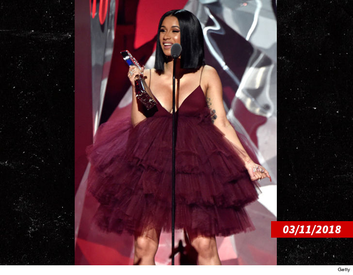 cardi b s baby due this summer but she s still performing at cardi s people told nightclub staffers she s pregnant during super bowl weekend she denied it and so did her baby daddy but we re told the baby