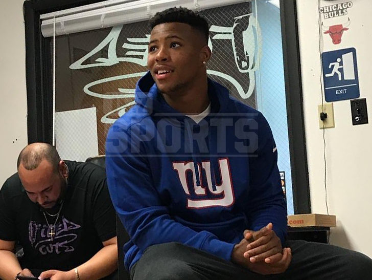 Saquon Barkley Rocks NY Giants Gear to Barber Shop  TMZ.com