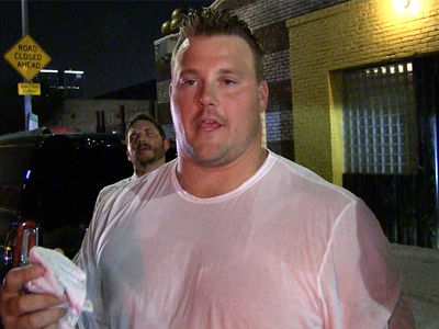 Richie Incognito Praises Donald Trump, You Killed It with Putin!!