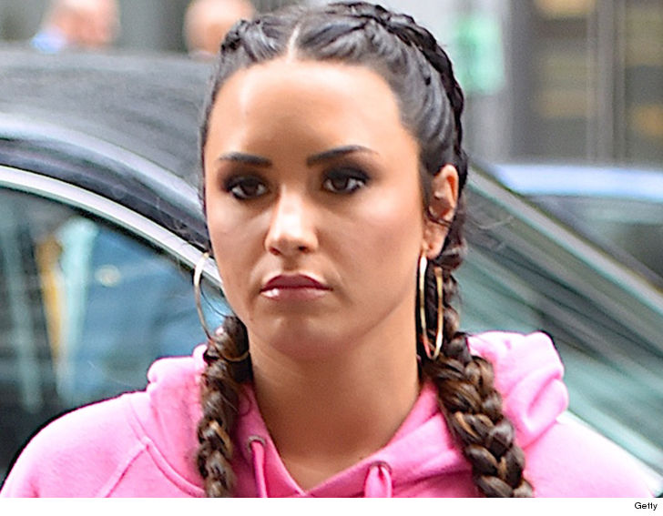 Demi Lovato Was Found Unconscious In Her Bed After Partying All Demi Lovato Was Found Unconscious In Her Bed After A Long Night Of Partying And Panicked Istant Called 911 Tmz Has Learned