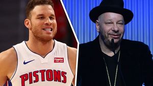 Sidebar TMZ TV Clips 2  