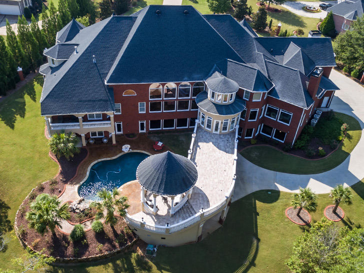 Jamaal Anderson Selling Mansion Built For Mike Vick Before Dog Fighting