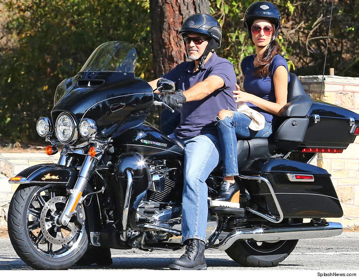 George auctioning his Harley Davidson for the Vets 1105-george-clooney-bike-splash-3