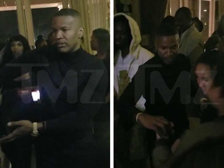 Jamie Foxx Dancing During His Holiday Party in Los Angeles | TMZ.com