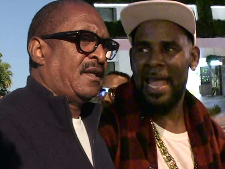 Beyonce's Dad Says Destiny's Child Worked with R. Kelly Because it's Business