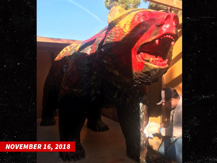 USC Fans Face Three Years In Jail For Vandalizing UCLA Bear Statue