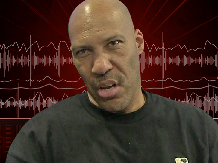 LaVar Ball Rips Luke Walton, 'The Worst Coach Ever For Lonzo'