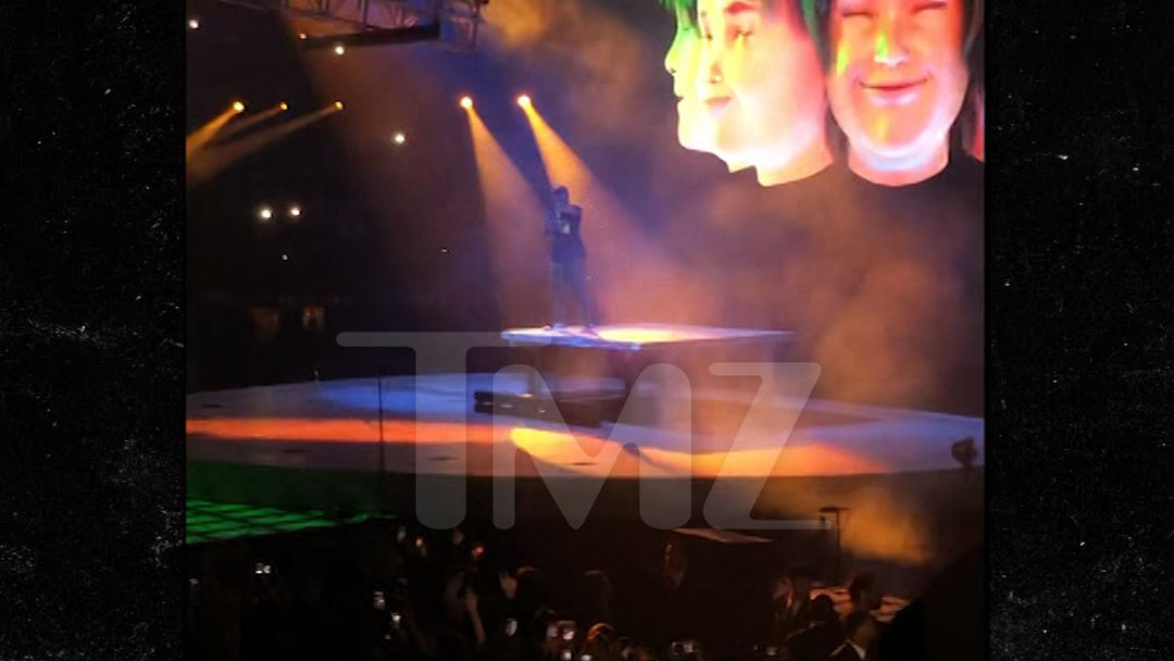Travis Scott Deleted Instagram To Prove Loyalty To Kylie Jenner